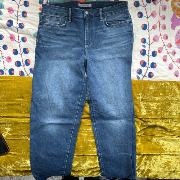 Joe’s Straight Leg Jeans - Picture 2 of 5